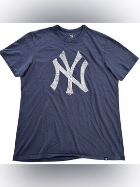 New York Yankees ‘47 Brand Men’s NY Logo T-Shirt Short Sleeve Blue Faded size L